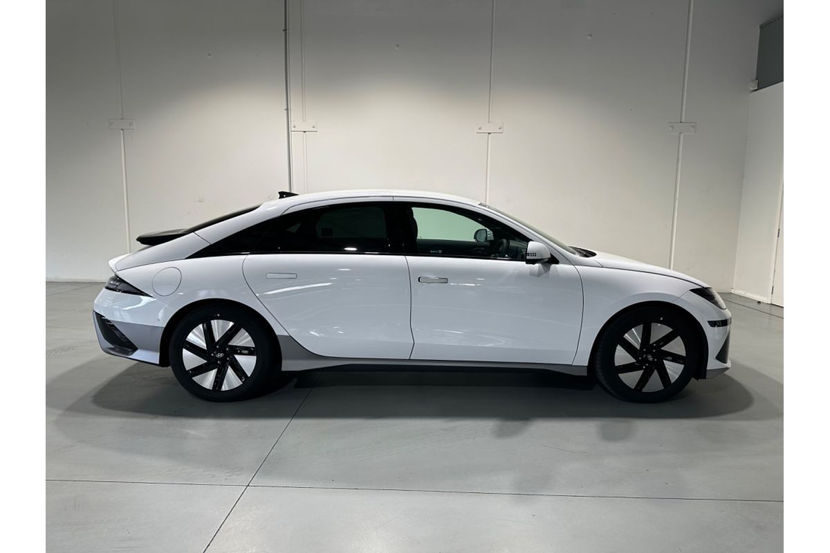 2023 Hyundai IONIQ 6 DYNAMIQ CE.V1