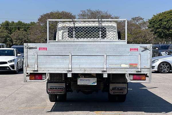 2018 Hino 300 Series 617  4x2 LWB