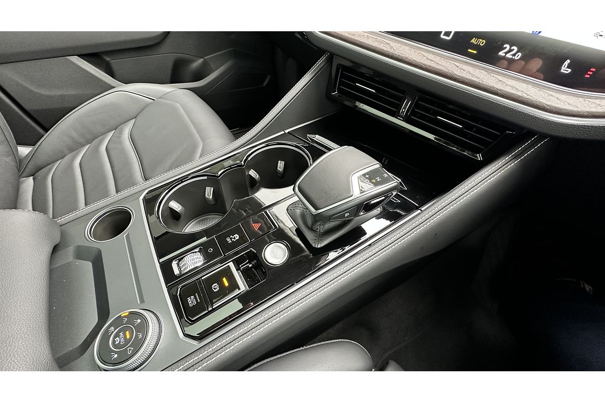 2024 Volkswagen Touareg 170TDI RC