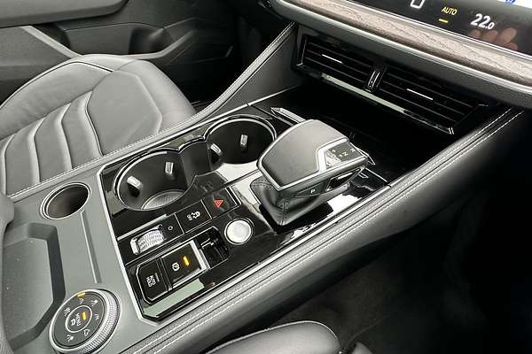2024 Volkswagen Touareg 170TDI RC