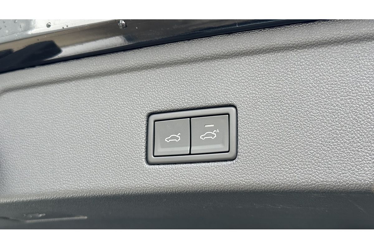 2024 Volkswagen Touareg 170TDI RC