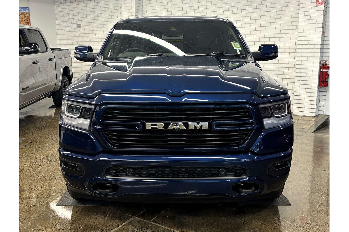 2024 RAM 1500 Laramie Sport RamBox DT 4X4