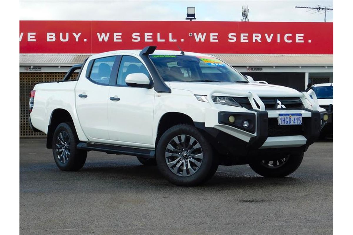 2020 Mitsubishi Triton GLX+ MR 4X4