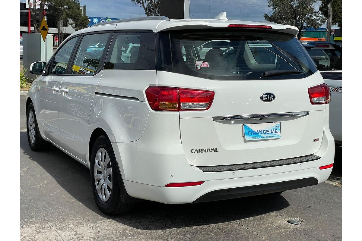 2017 Kia Carnival S YP