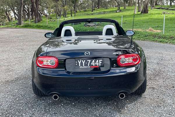 2010 Mazda MX-5 Roadster Coupe NC Series 2