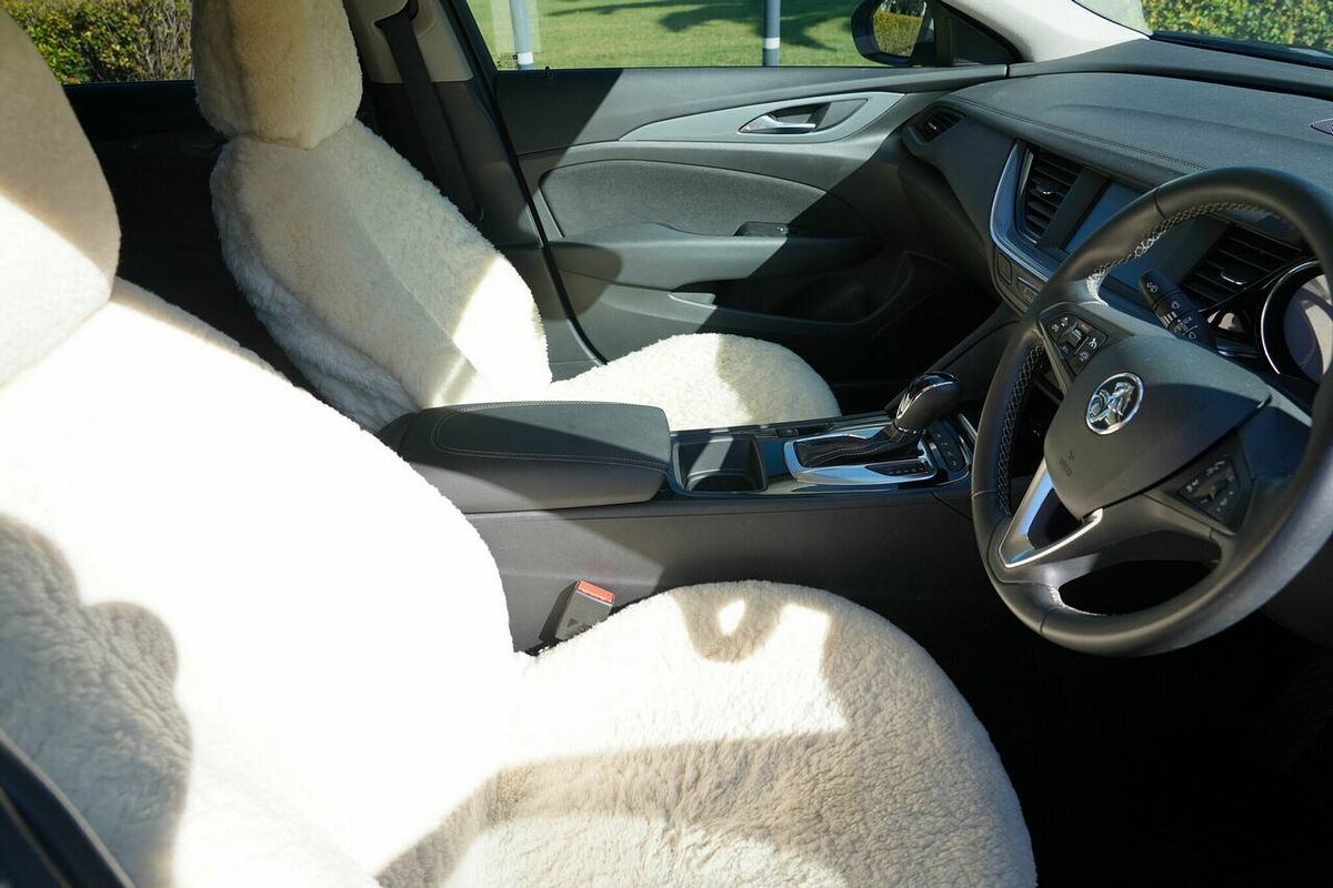 2017 Holden Commodore LT ZB