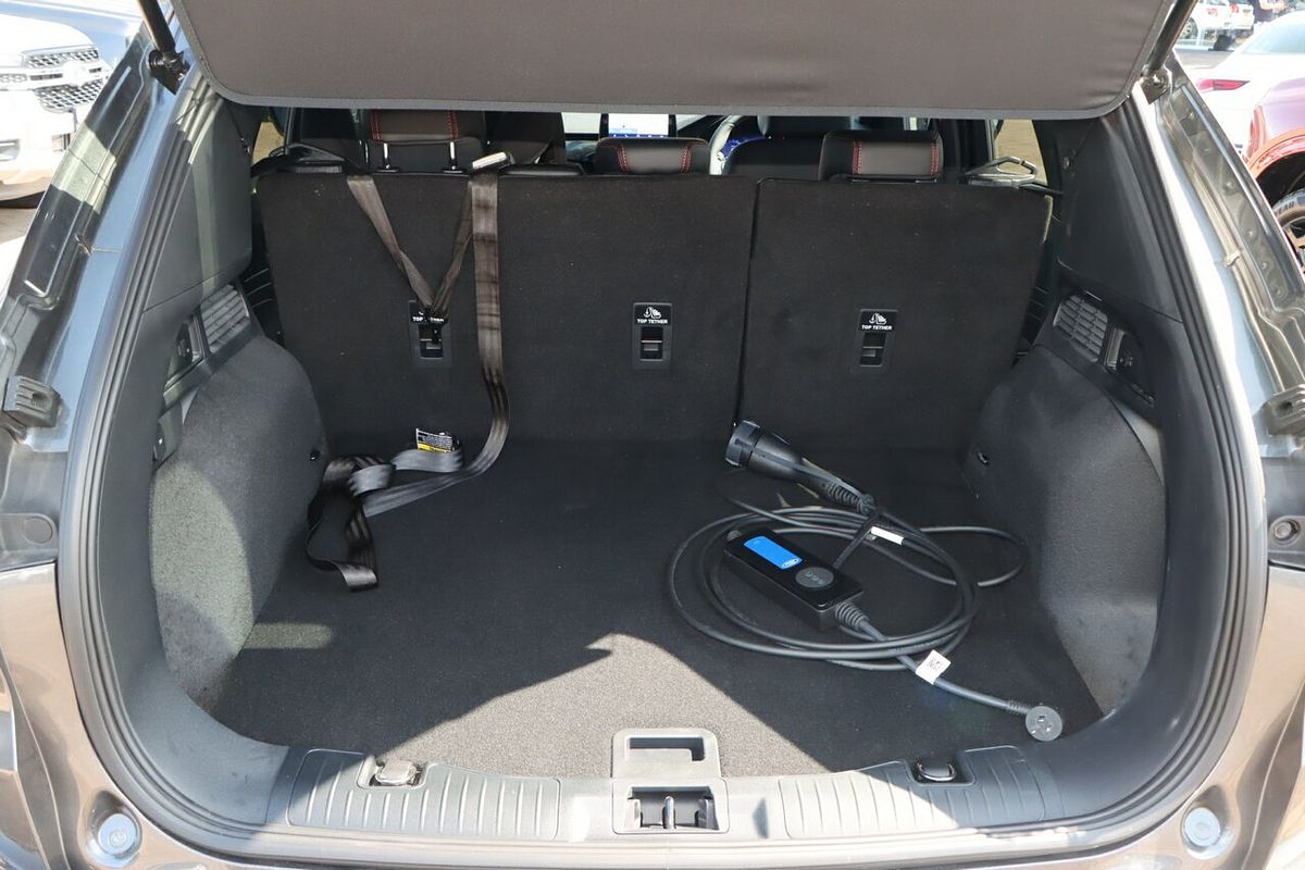 2023 Ford Escape ST-Line PHEV ZH