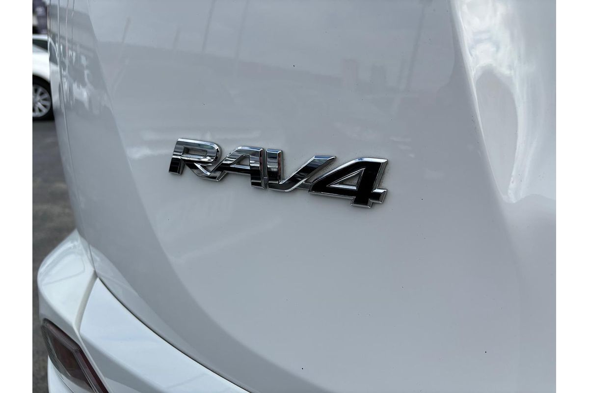 2018 Toyota RAV4 GX ZSA42R