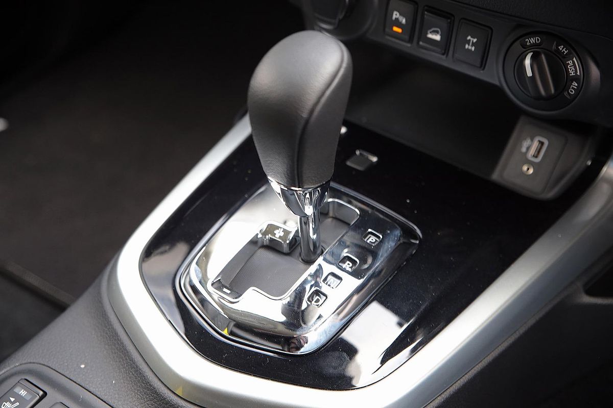 2023 Nissan Navara ST-X D23 4X4