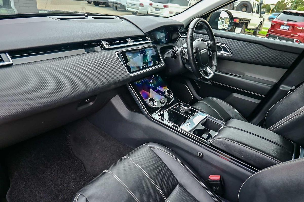 2019 Land Rover Range Rover Velar D180 SE L560