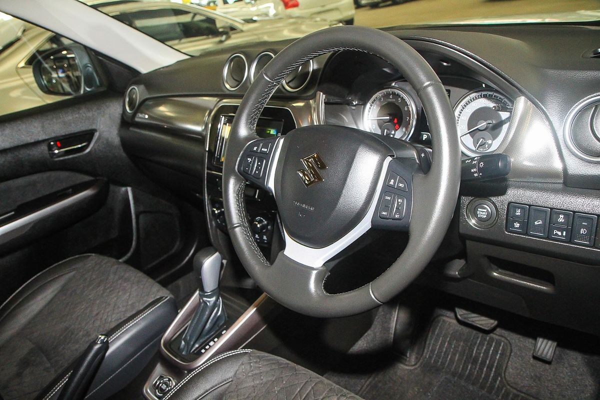 2023 Suzuki Vitara Turbo LY Series II