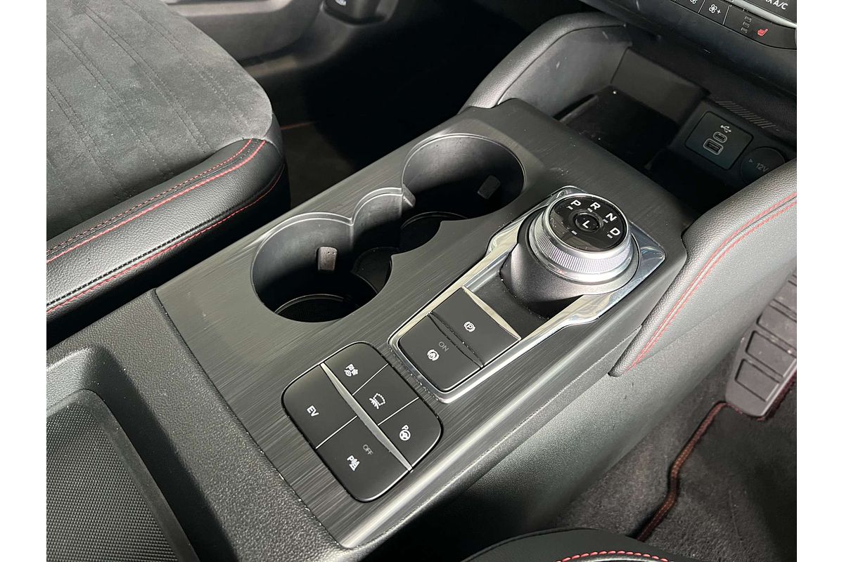 2022 Ford Escape ST-Line PHEV ZH