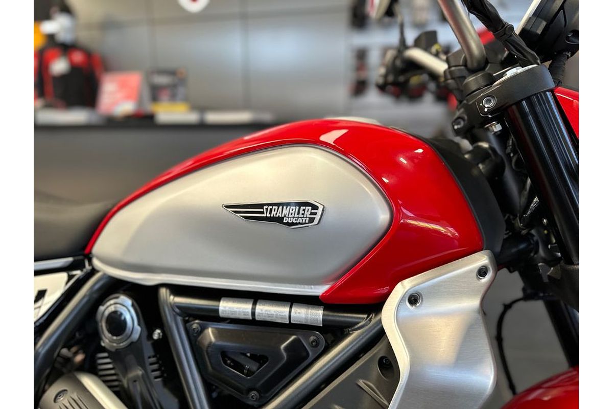 2024 Ducati SCRAMBLER ICON
