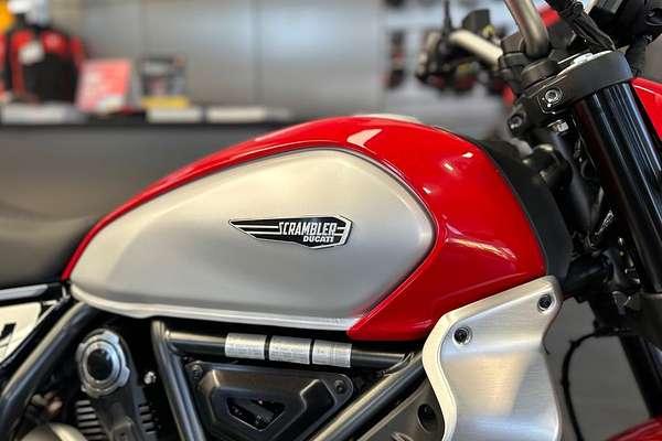 2024 Ducati SCRAMBLER ICON