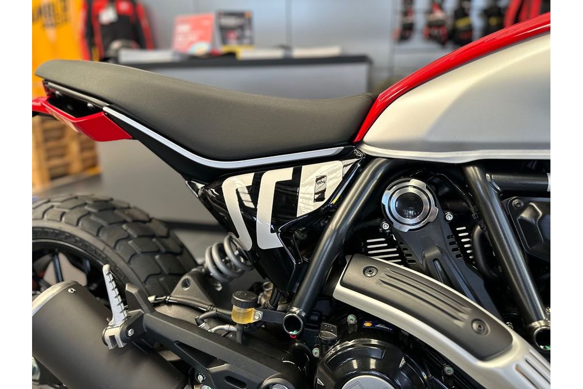 2024 Ducati SCRAMBLER ICON