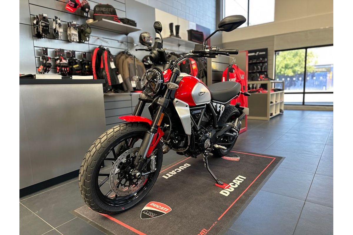 2024 Ducati SCRAMBLER ICON