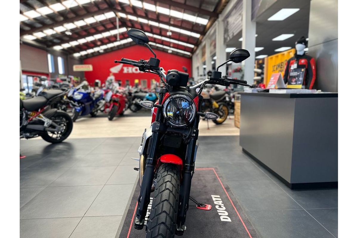2024 Ducati SCRAMBLER ICON