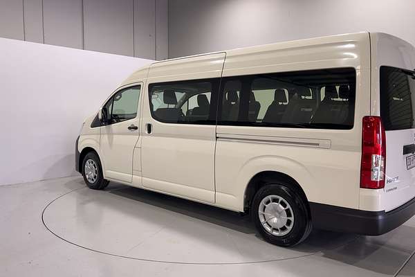 2023 Toyota Hiace Commuter GDH322R