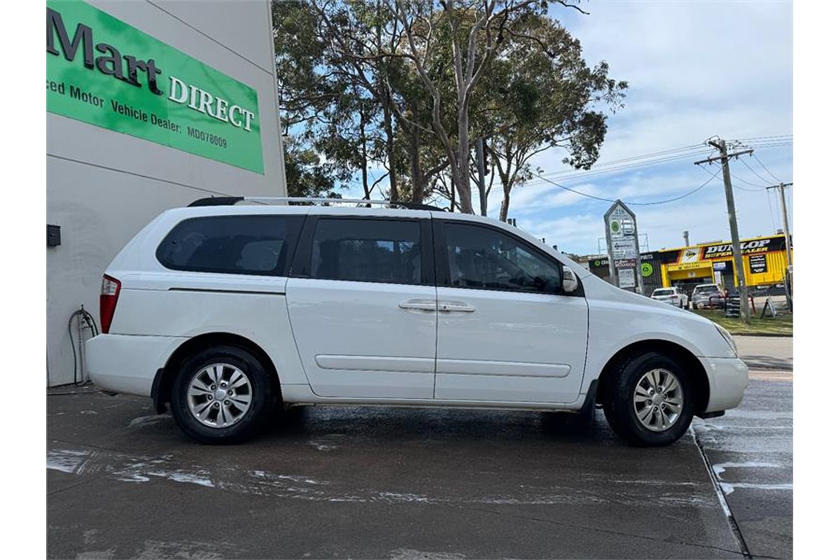 2011 Kia GRAND CARNIVAL Si VQ MY12