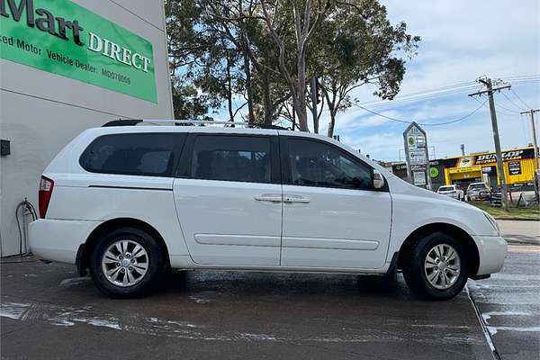 2011 Kia GRAND CARNIVAL Si VQ MY12