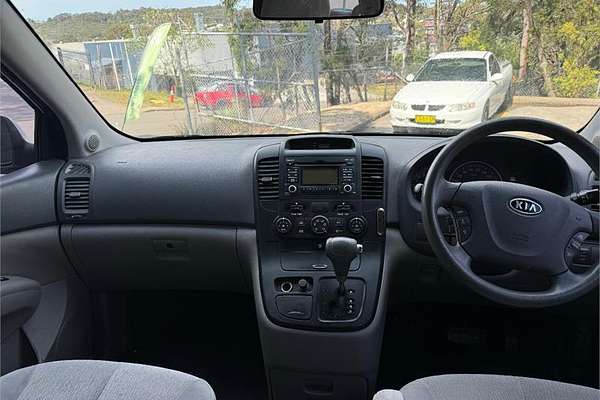 2011 Kia GRAND CARNIVAL Si VQ MY12