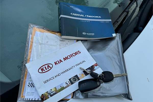 2011 Kia GRAND CARNIVAL Si VQ MY12