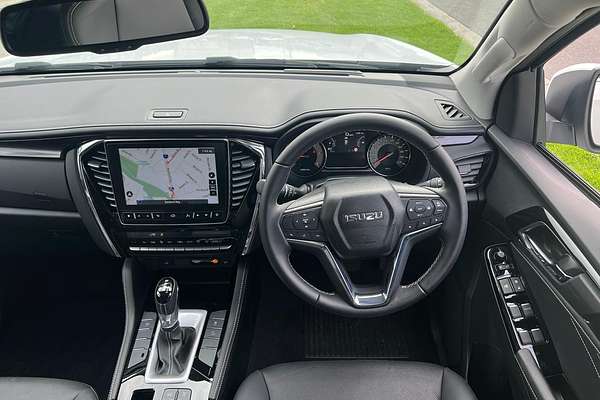 2024 Isuzu MU-X LS-T