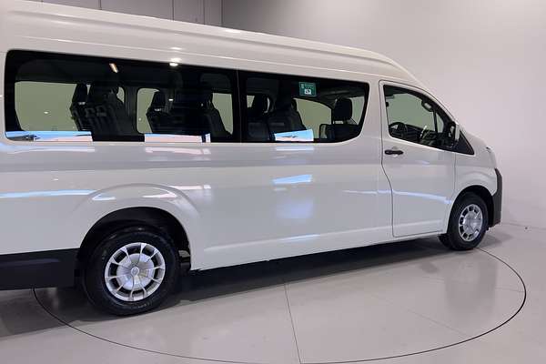 2022 Toyota Hiace Commuter GDH322R