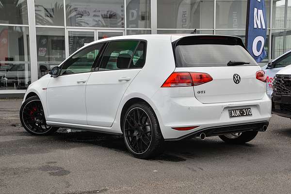 2014 Volkswagen Golf GTI 7