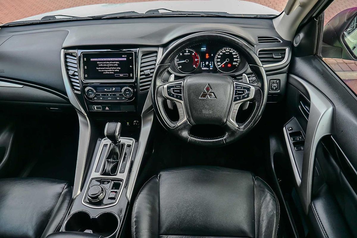 2016 Mitsubishi Pajero Sport GLS QE
