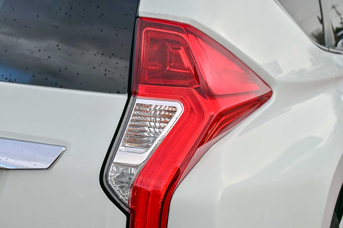 2016 Mitsubishi Pajero Sport GLS QE