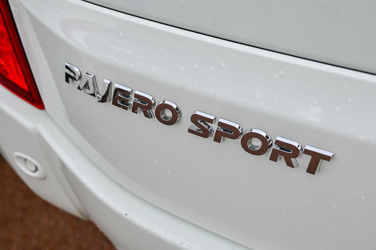 2016 Mitsubishi Pajero Sport GLS QE