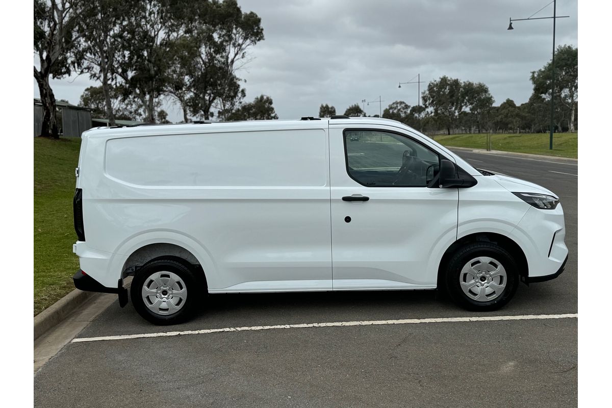 2024 Ford Transit Custom Trend SWB AV SWB