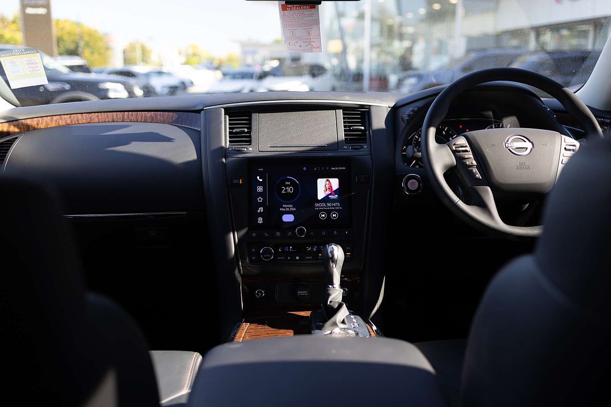 2024 Nissan Patrol Ti-L Y62