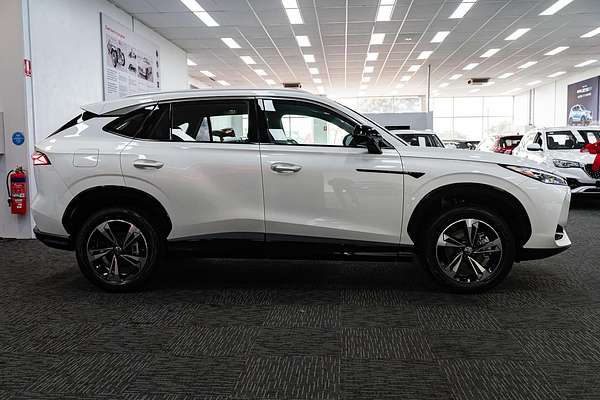 2024 MG HS Vibe AS33