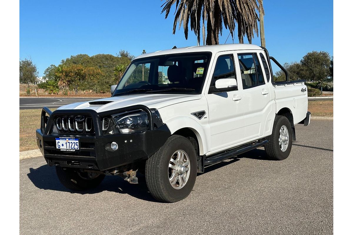 2022 Mahindra PIK-UP S11 4X4