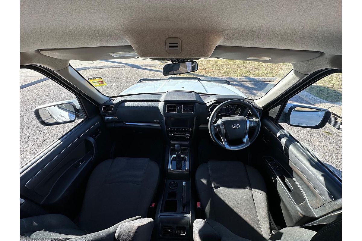 2022 Mahindra PIK-UP S11 4X4