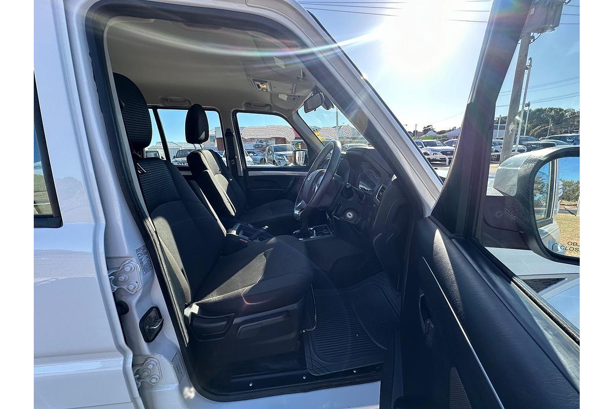 2022 Mahindra PIK-UP S11 4X4