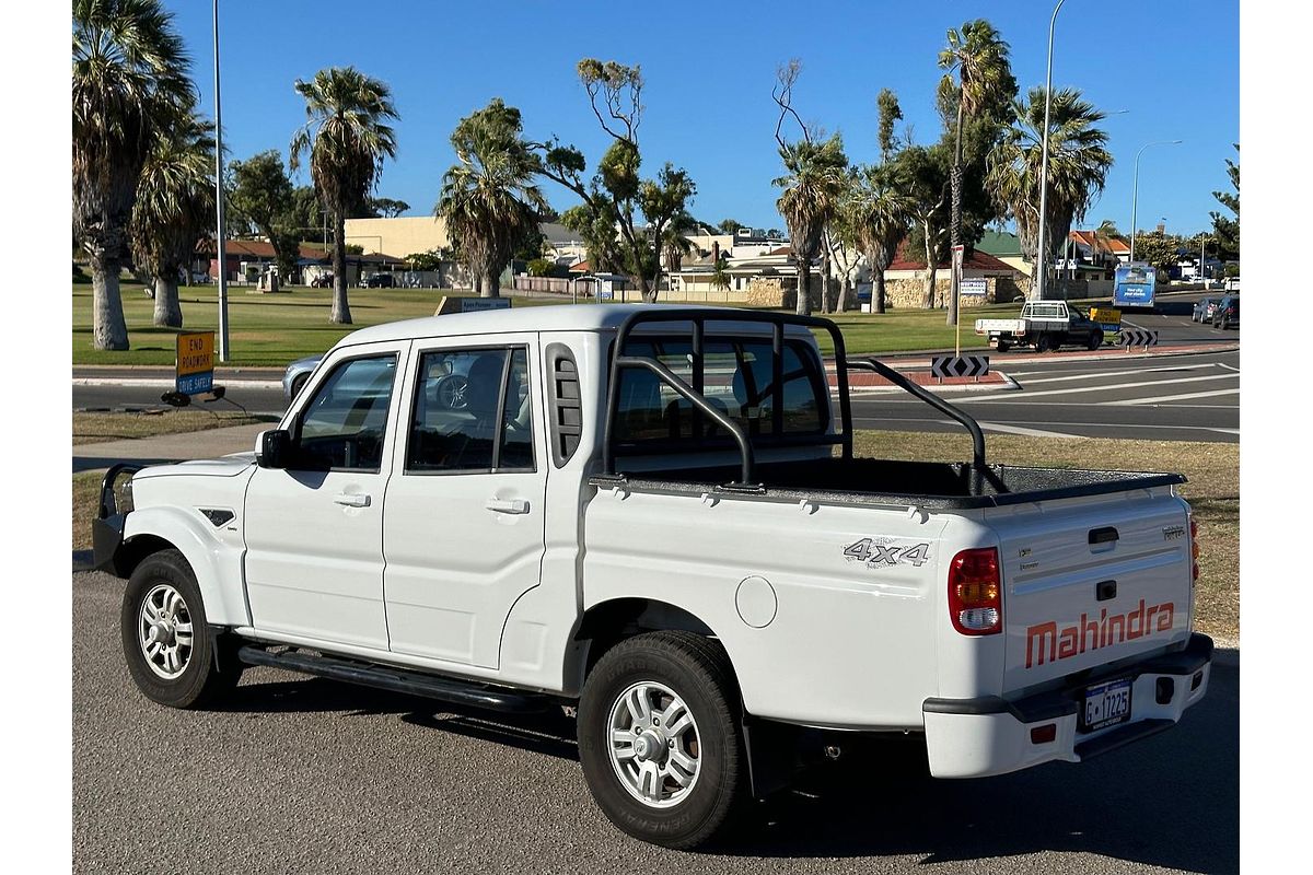 2022 Mahindra PIK-UP S11 4X4