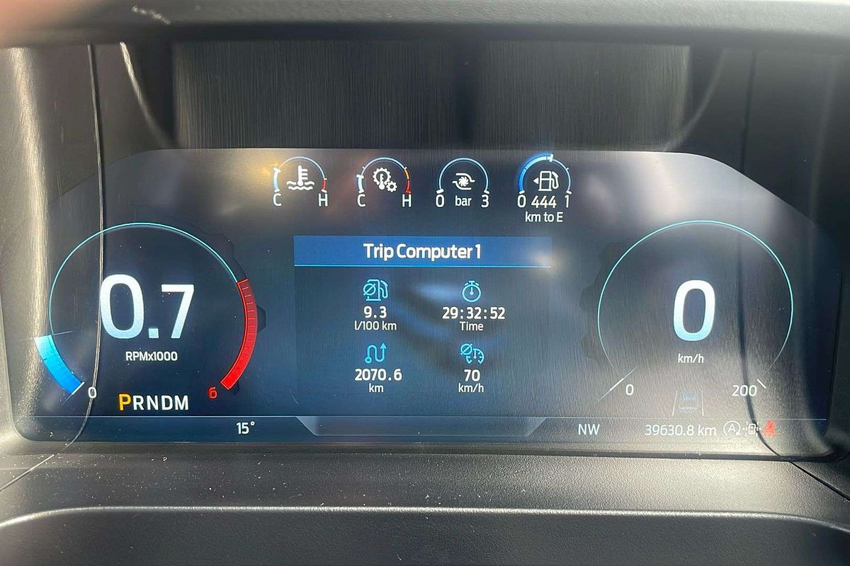 2022 Ford Everest Platinum