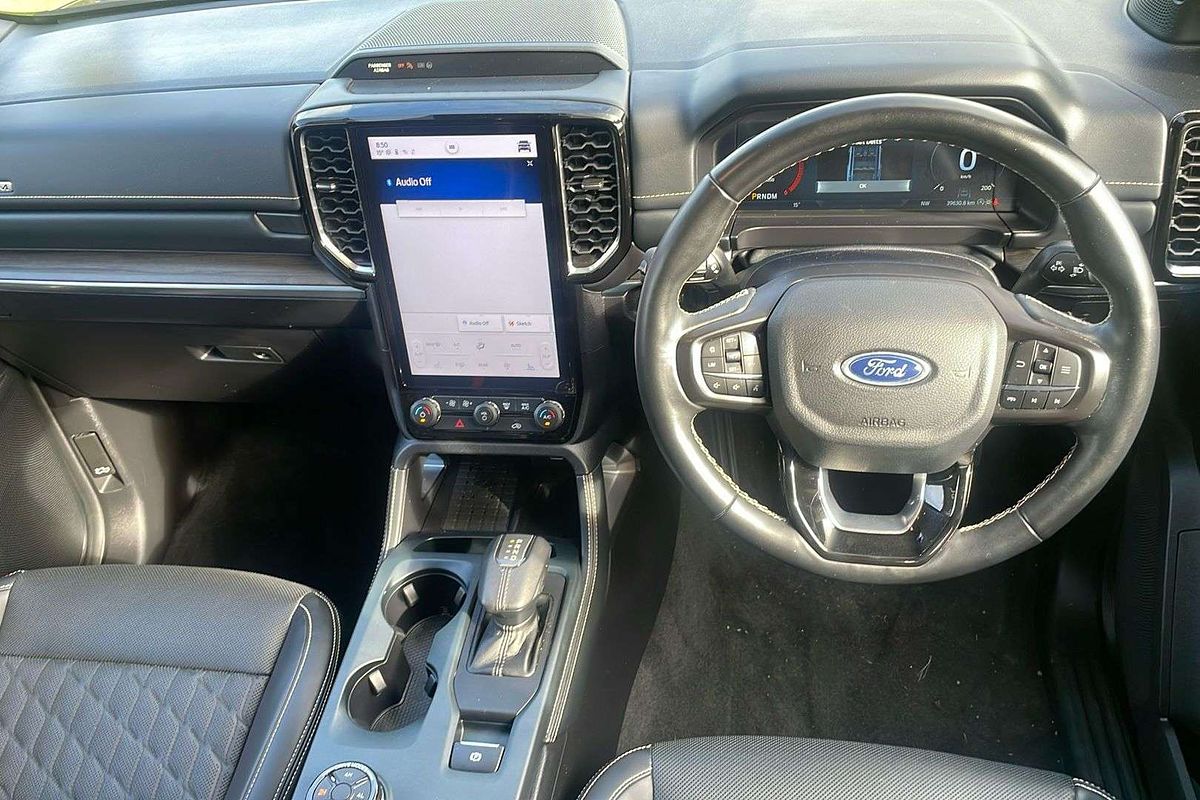 2022 Ford Everest Platinum