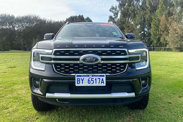 2022 Ford Everest Platinum