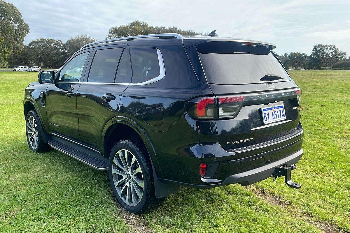 2022 Ford Everest Platinum