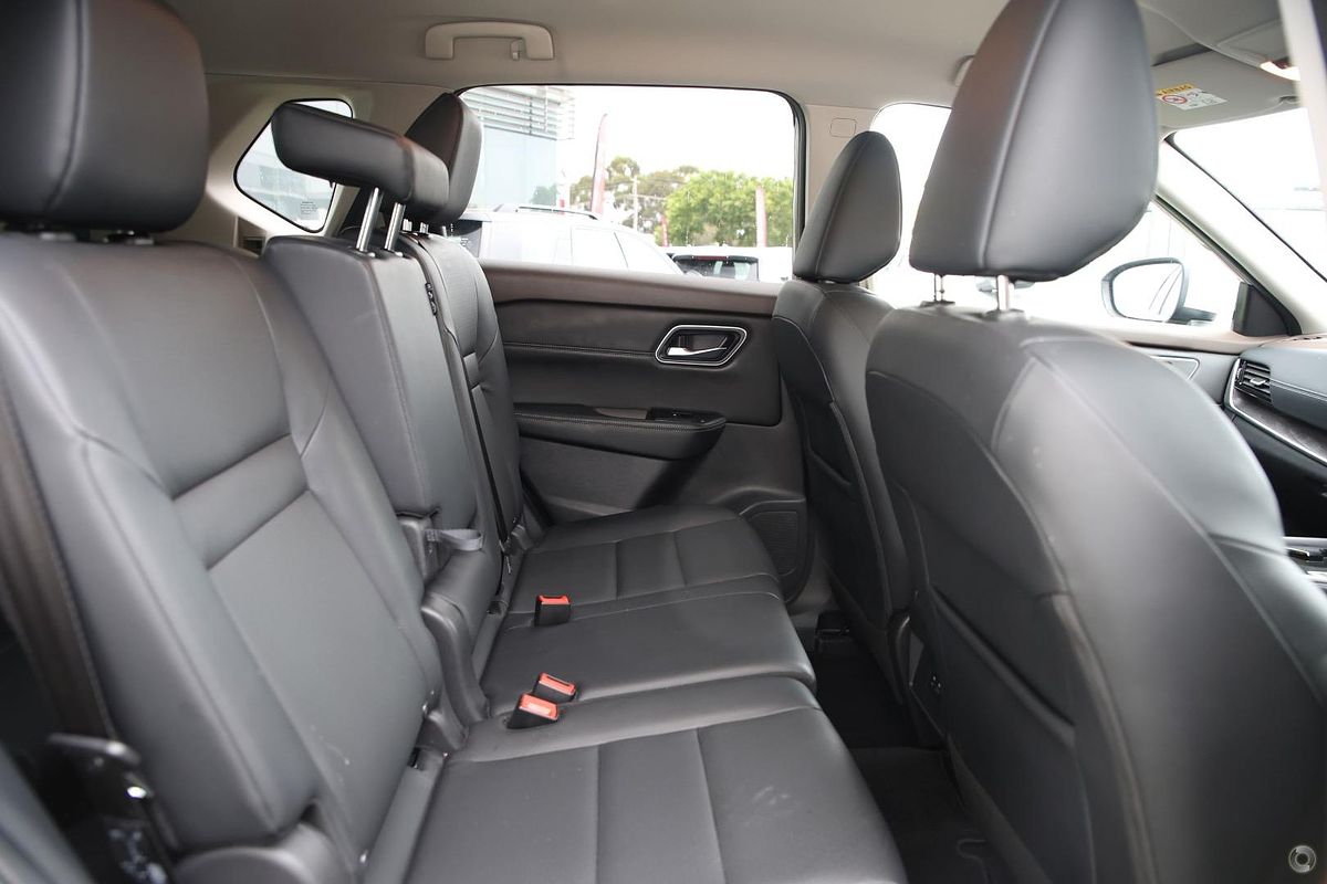 2024 Nissan X-TRAIL ST-L T33