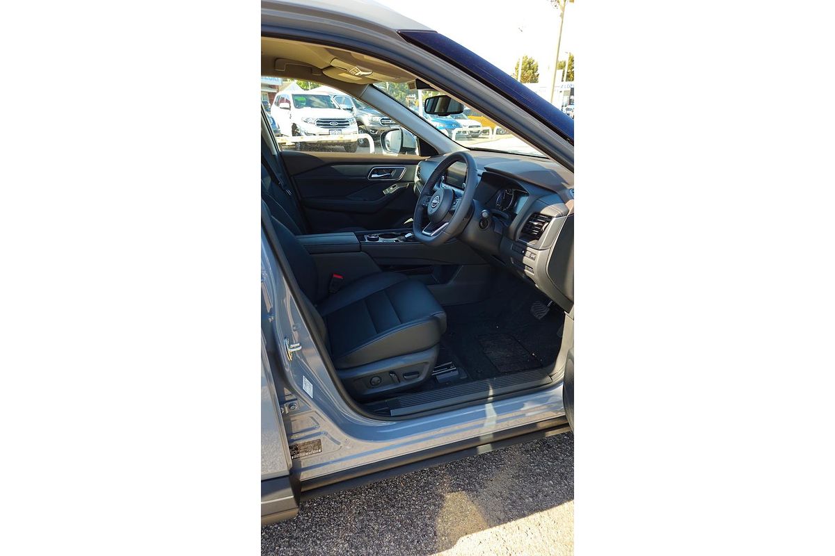 2024 Nissan X-TRAIL ST-L e-POWER T33