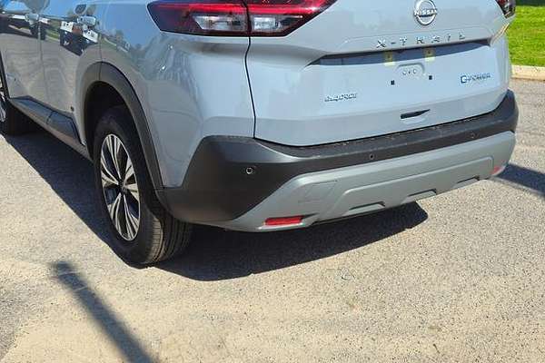 2024 Nissan X-TRAIL ST-L e-POWER T33