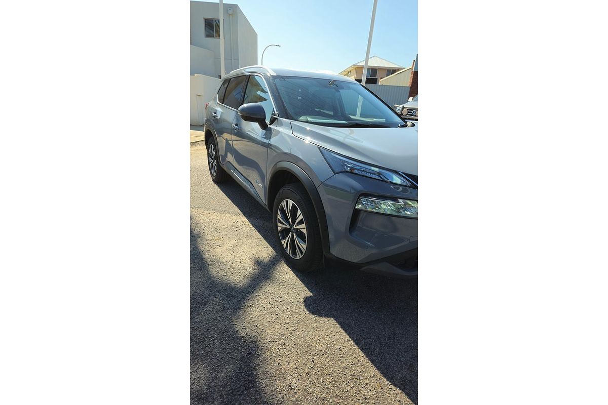 2024 Nissan X-TRAIL ST-L e-POWER T33