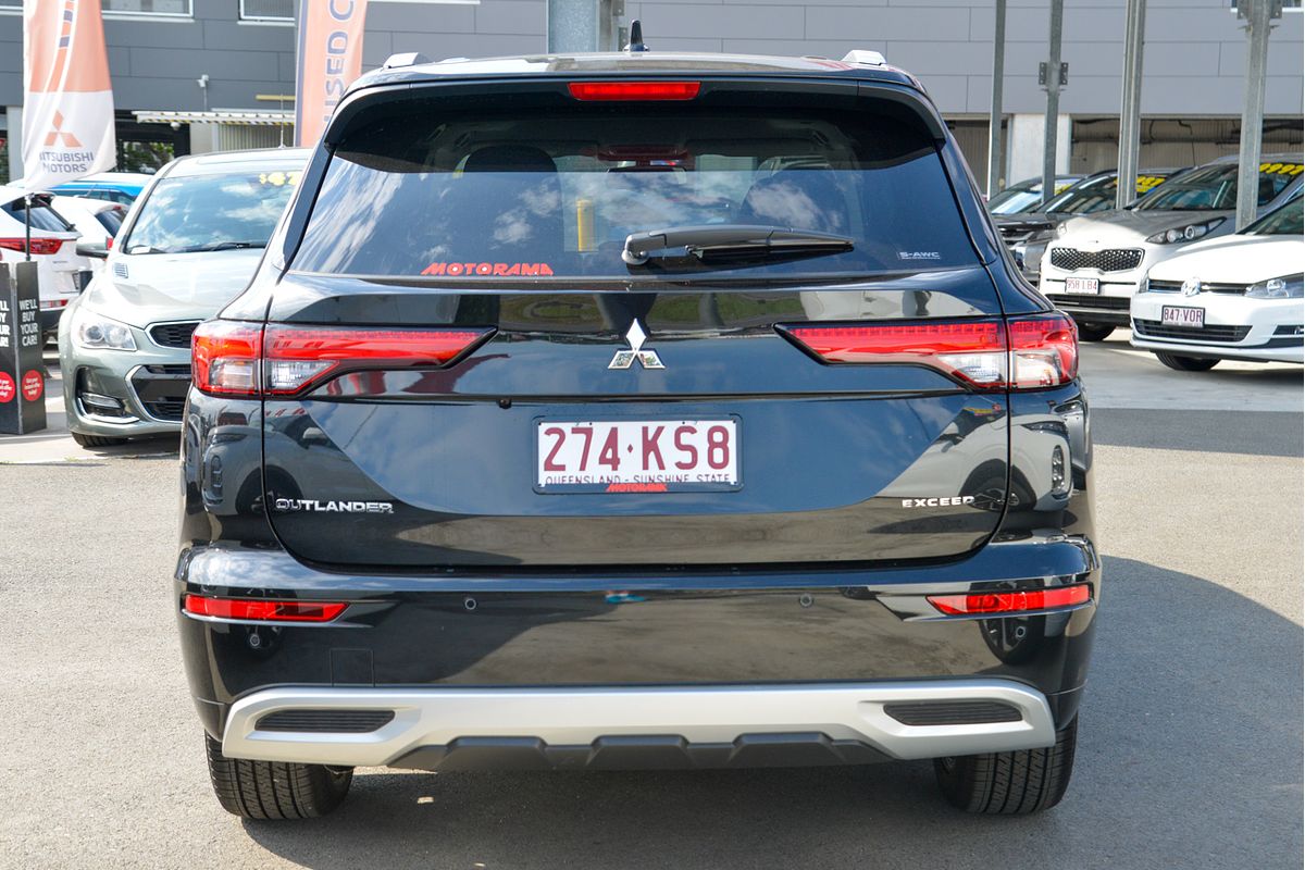 2023 Mitsubishi Outlander Exceed ZM