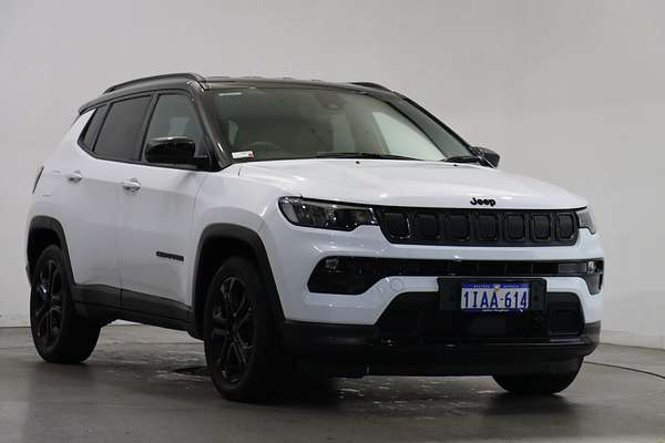 2023 Jeep Compass Night Eagle FWD M6 MY23