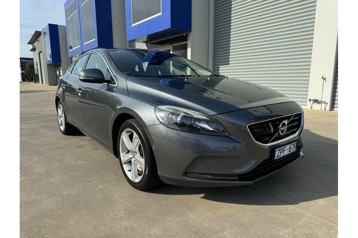 2013 Volvo V40 T4 Kinetic